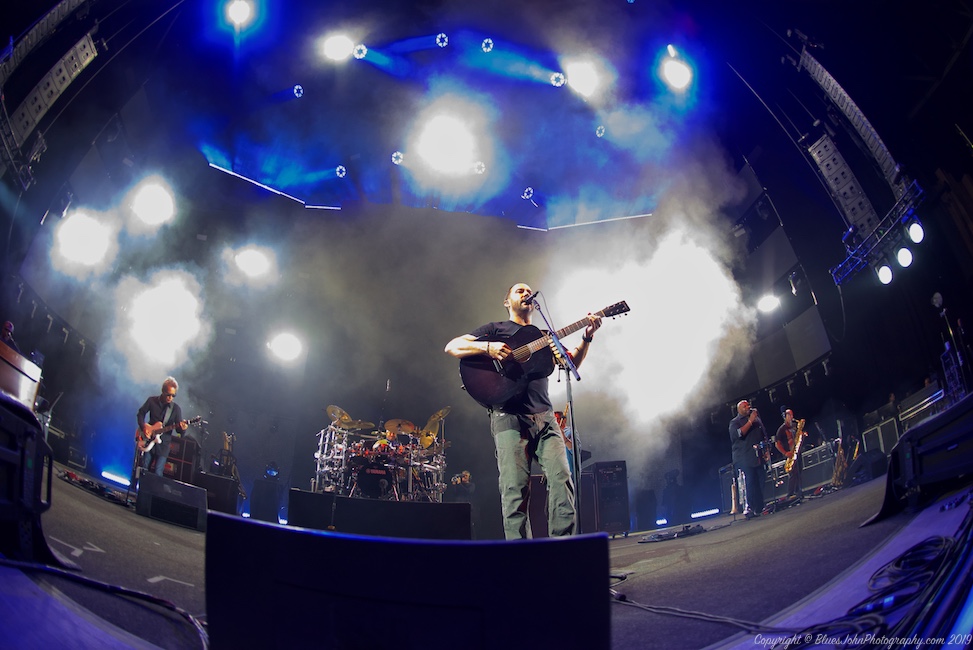 Dave Matthews Band, Sunlight Supply Amphitheater, photo by John Alcala