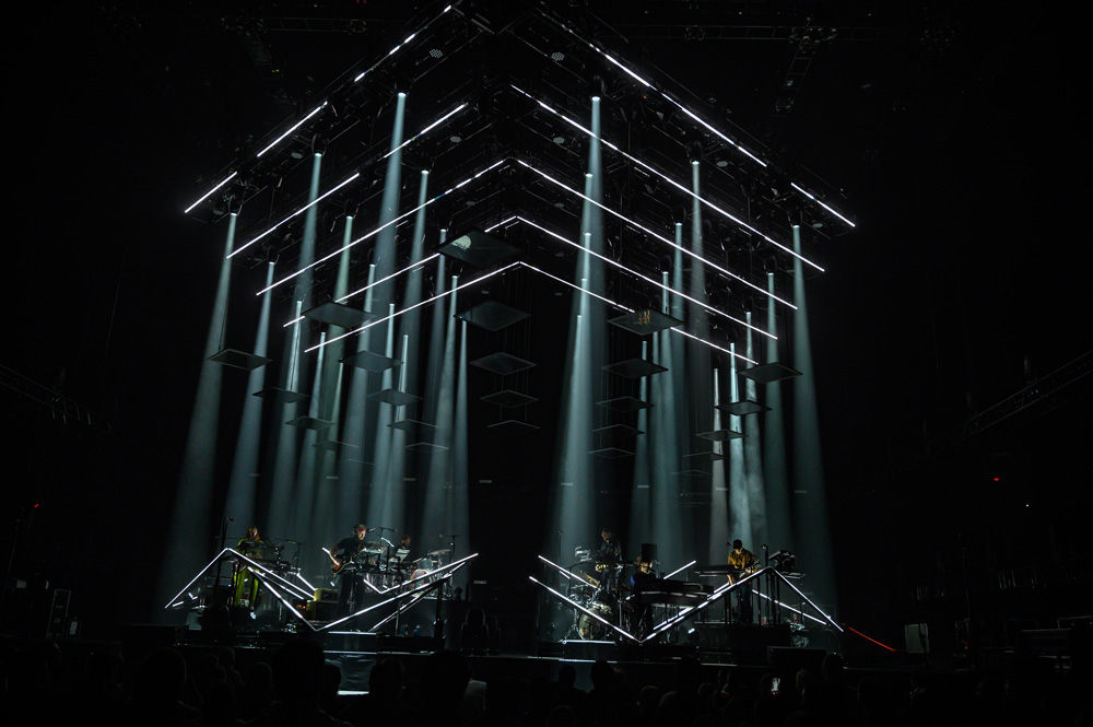 Bon Iver, Moda Center, Rose Quarter