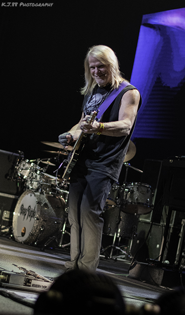 Deep Purple, Keller Auditorium, photo by Kevin Pettigrew