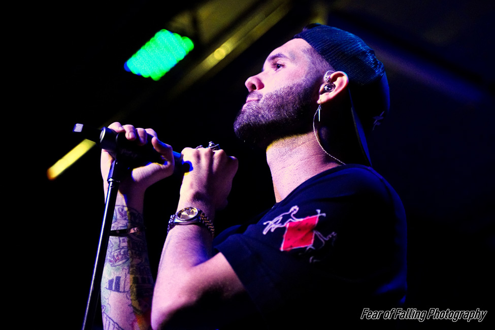 Xuitcasecity, Hawthorne Theatre, photo by Joshua Hathaway