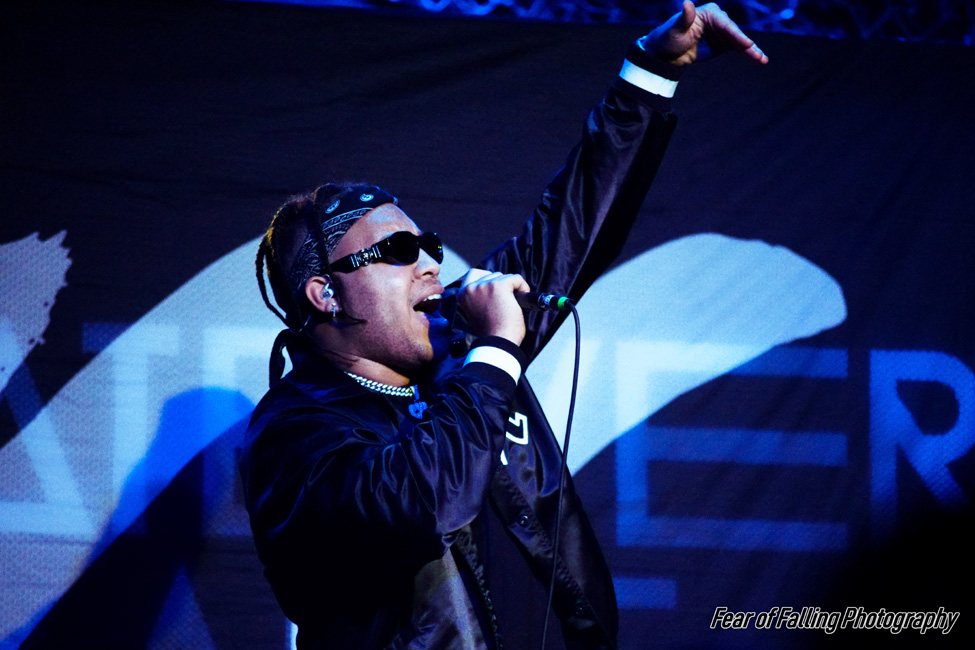 Xuitcasecity, Hawthorne Theatre, photo by Joshua Hathaway