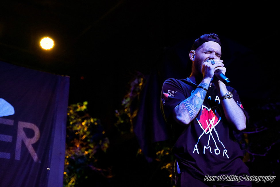 Xuitcasecity, Hawthorne Theatre, photo by Joshua Hathaway