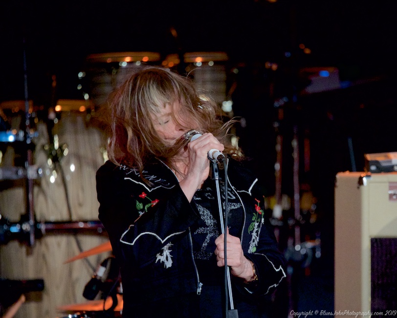 X, The Elsinore Theatre, photo by John Alcala