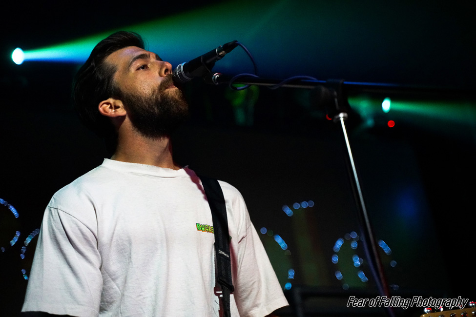 Rich People, Paris Theatre [CLOSED], photo by Joshua Hathaway