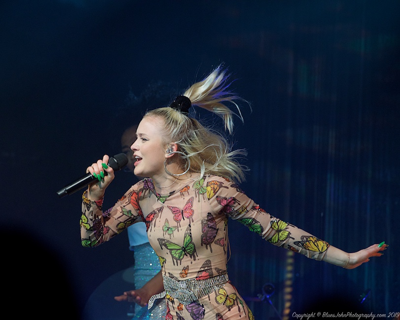 Zara Larsson, Wonder Ballroom, photo by John Alcala