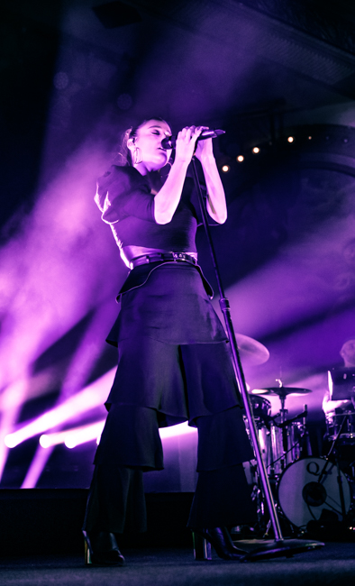 Banks, Crystal Ballroom, photo by Sal Barragan