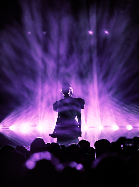 Banks, Crystal Ballroom, photo by Sal Barragan