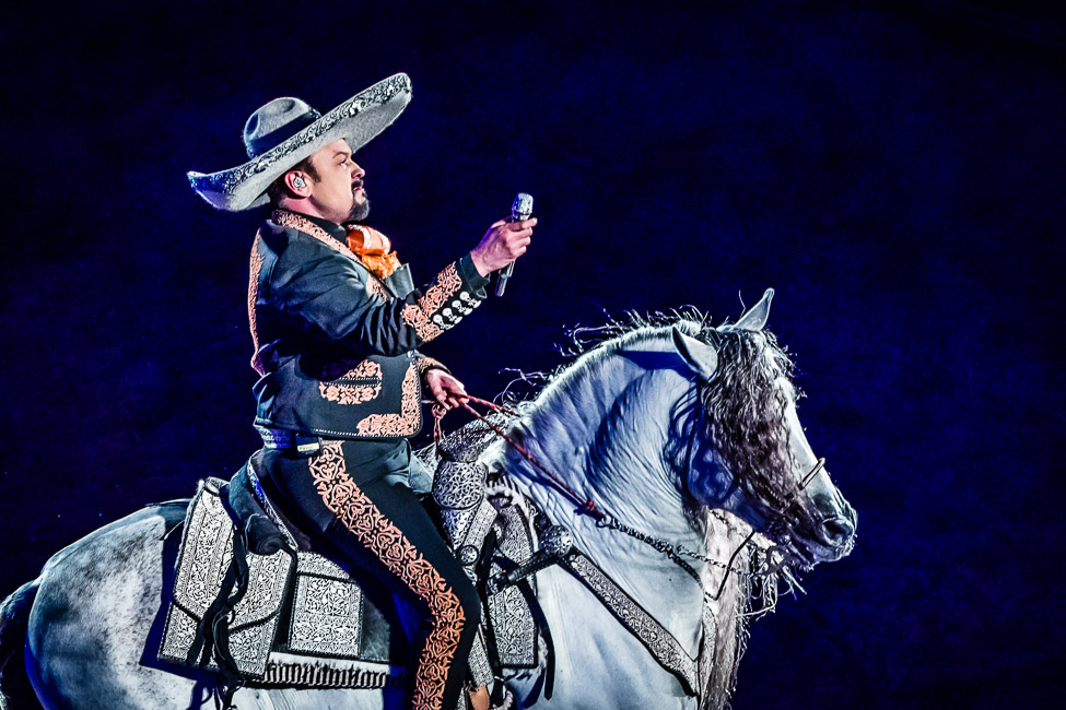 Pepe Aguilar, Tacoma Dome, photo by Miguel Padilla