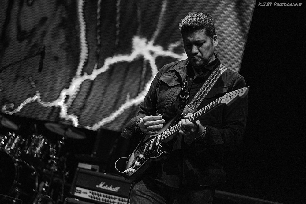 Jimi Hendrix, Buddy Guy, Billy Cox, Dweezil Zappa, Joe Satriani, Eric Johnson, Arlene Schnitzer Concert Hall, photo by Kevin Pettigrew
