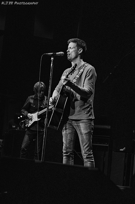 Jimi Hendrix, Buddy Guy, Billy Cox, Dweezil Zappa, Joe Satriani, Eric Johnson, Arlene Schnitzer Concert Hall, photo by Kevin Pettigrew