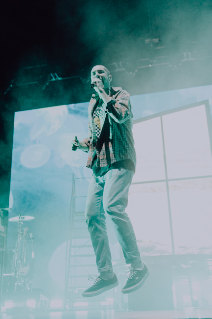 Bastille, Moda Center, photo by Sydnie Kobza