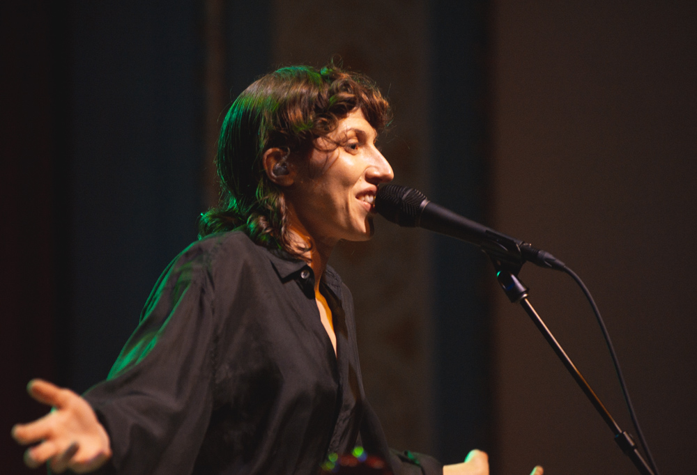 Aldous Harding, Aladdin Theater, photo by Chad Lanning