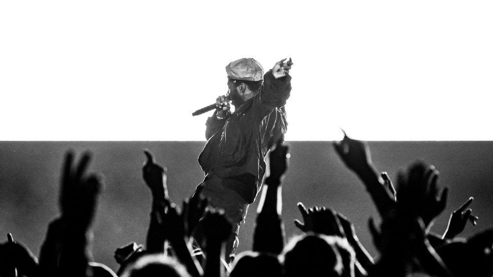 GoldLink, Veterans Memorial Coliseum, photo by Miguel Padilla