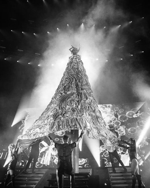 Gloria Trevi, Moda Center, photo by Miguel Padilla