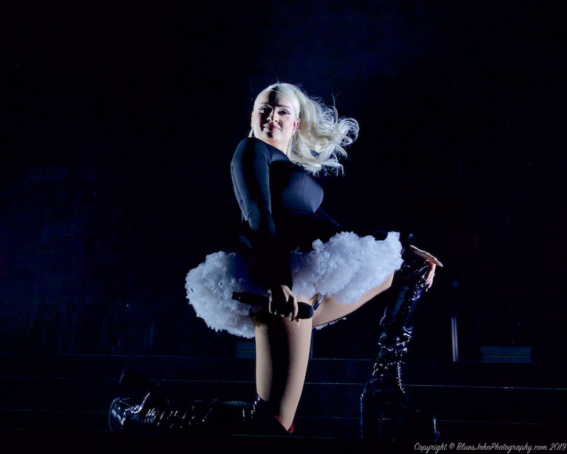 Kim Petras, Roseland Theater, photo by John Alcala