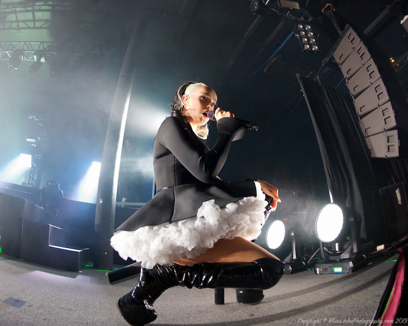 Kim Petras, Roseland Theater, photo by John Alcala