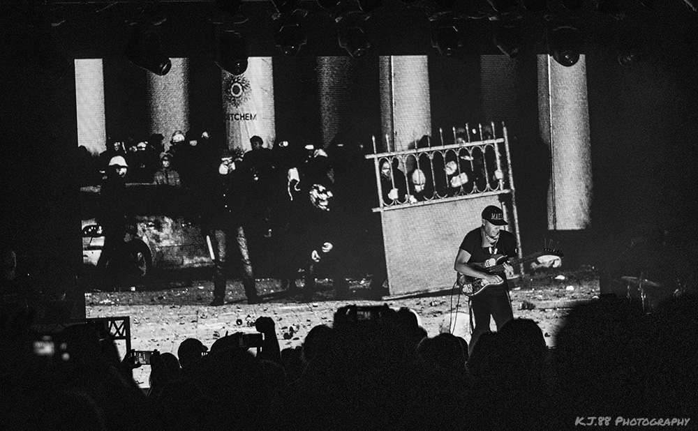 Tom Morello, Roseland Theater, photo by Kevin Pettigrew