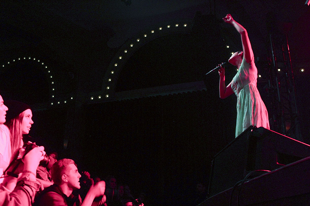 Miya Folick, Crystal Ballroom, photo by Emma Davis