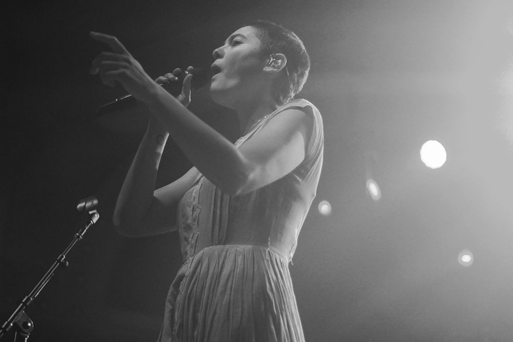 Miya Folick, Crystal Ballroom, photo by Emma Davis