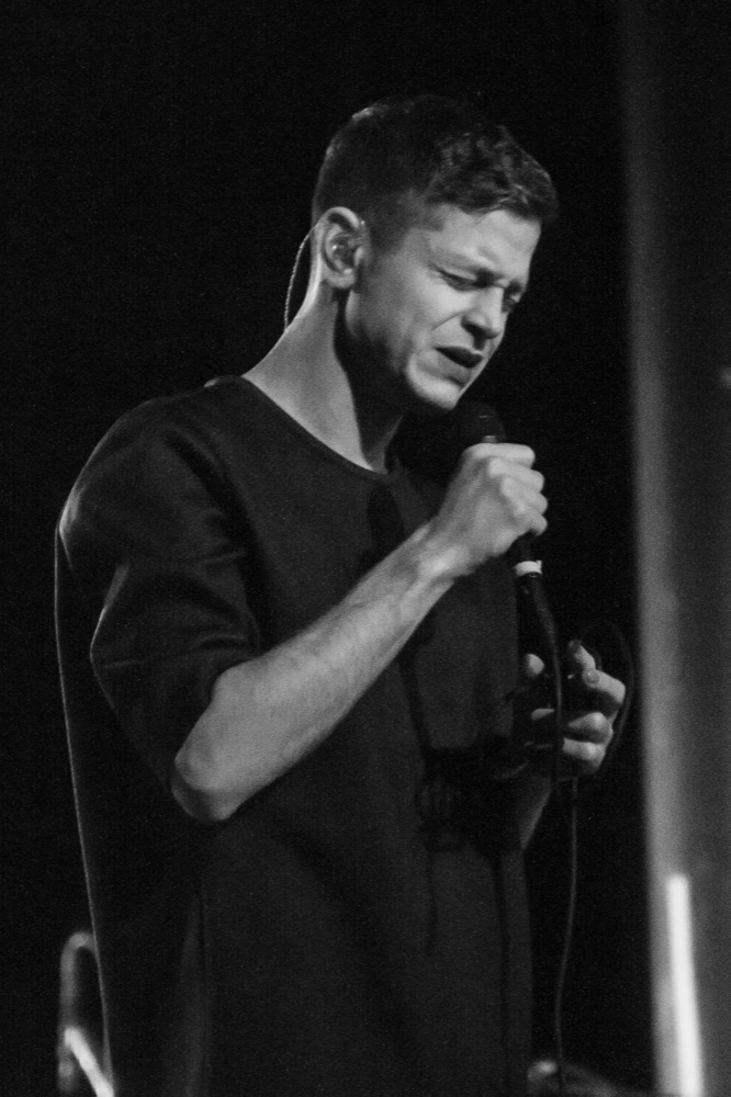 Perfume Genius, Roseland Theater, photo by Emma Browne