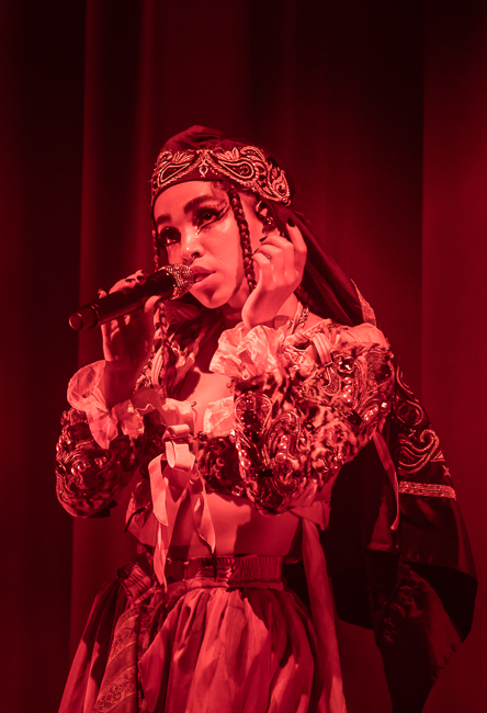 FKA Twigs, Moore Theatre, photo by Sal Barragan