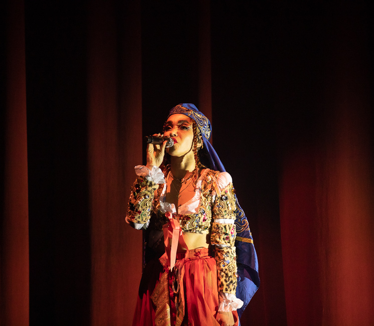 FKA Twigs, Moore Theatre, photo by Sal Barragan