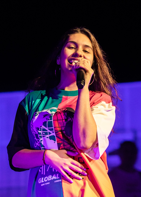 Alessia Cara, Arlene Schnitzer Concert Hall, photo by Sal Barragan