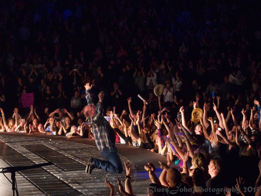 Garth Brooks, Moda Center, photo by John Alcala