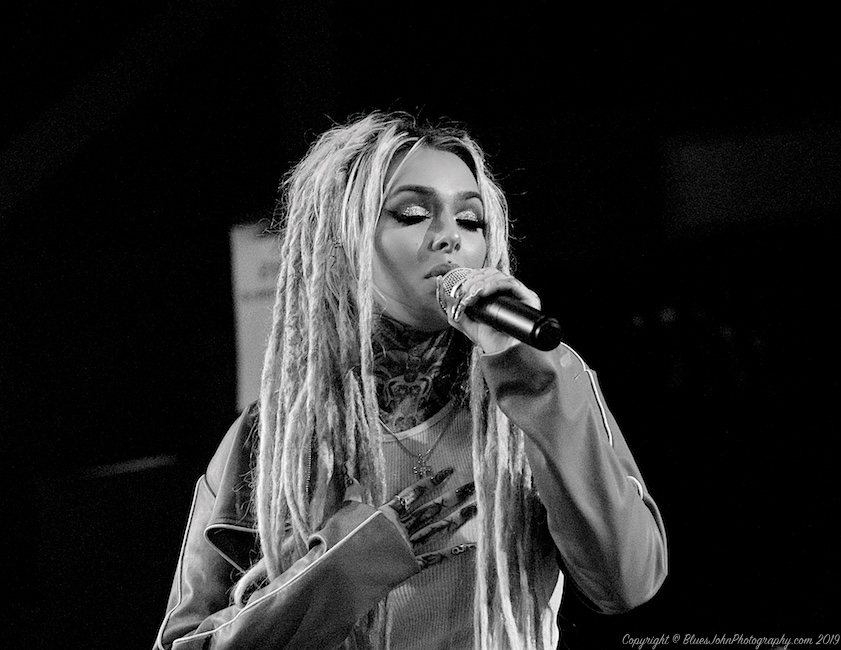 Zhavia Ward, Hawthorne Theatre, photo by John Alcala