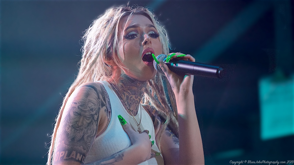 Zhavia Ward, Hawthorne Theatre, photo by John Alcala