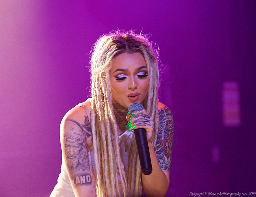 Zhavia Ward, Hawthorne Theatre, photo by John Alcala