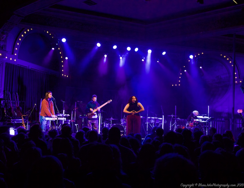 Kaina, Crystal Ballroom, photo by John Alcala