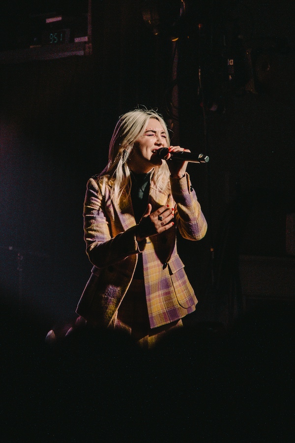 Julia Michaels, Wonder Ballroom, photo by Sydney Wisner