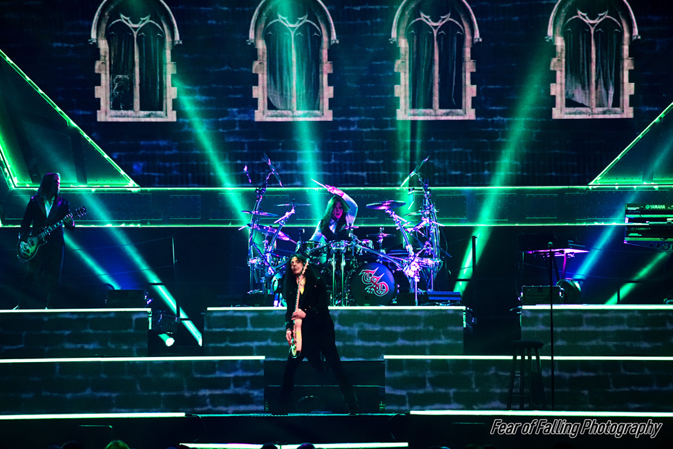 Trans-Siberian Orchestra, Moda Center, photo by Joshua Hathaway
