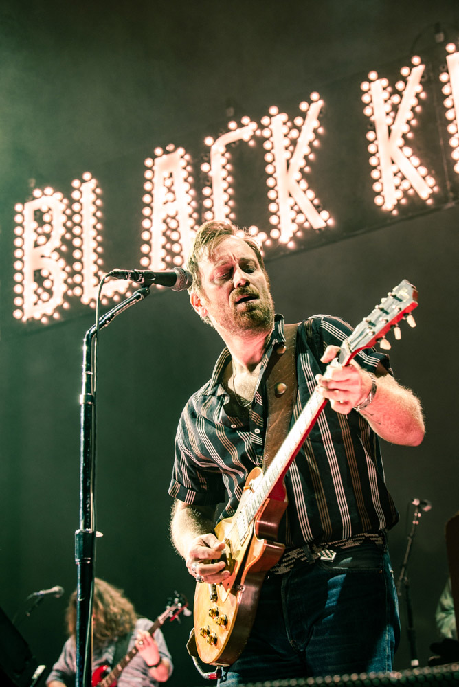 The Black Keys, Moda Center, photo by Ignacio Quintana