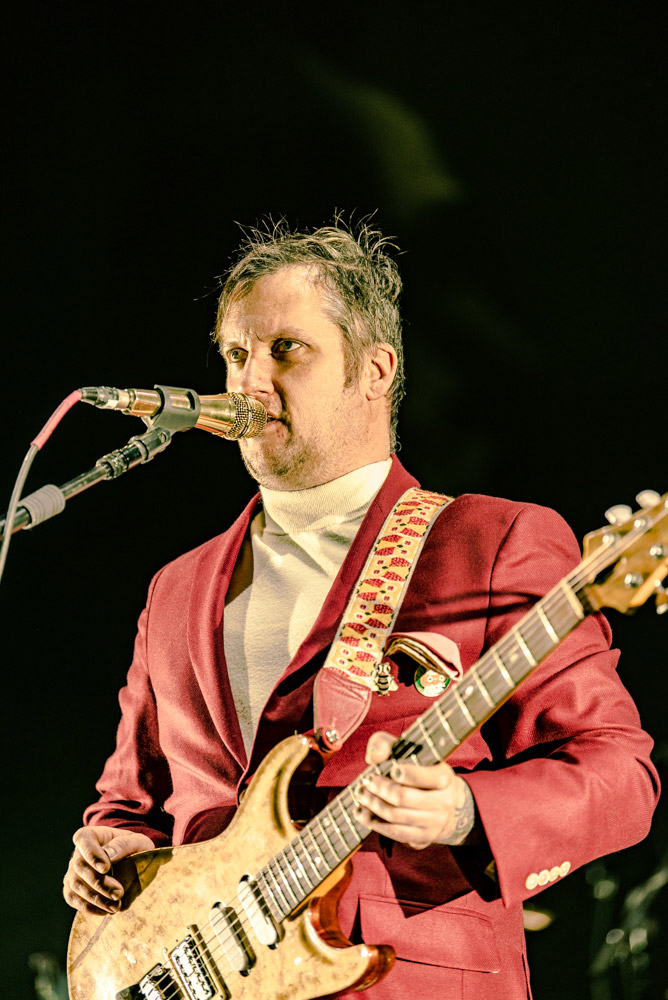 Modest Mouse, Moda Center, photo by Ignacio Quintana