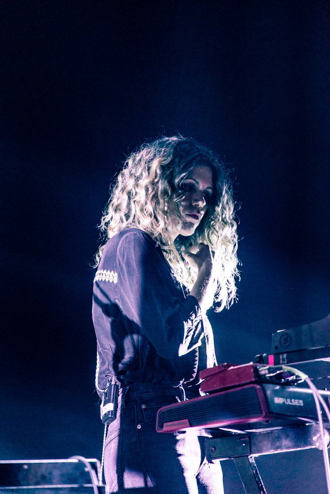 Modest Mouse, Moda Center, photo by Ignacio Quintana