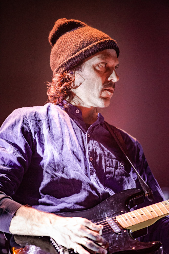 Modest Mouse, Moda Center, photo by Ignacio Quintana