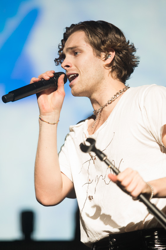 5 Seconds of Summer, Moda Center, Rose Quarter, photo by Terry White