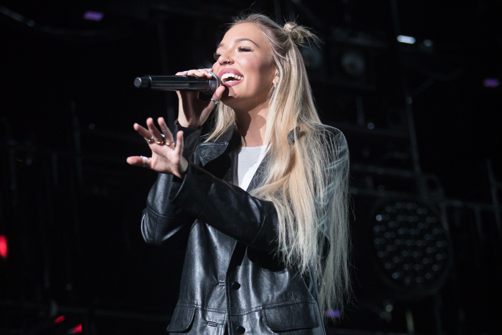 Lennon Stella, Moda Center, Rose Quarter, photo by Terry White