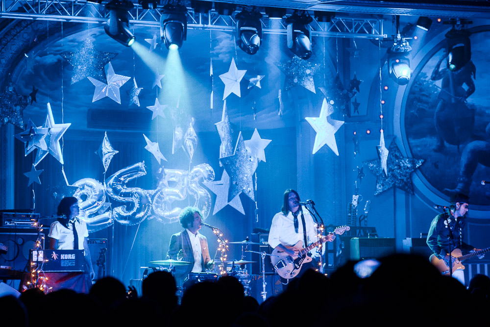 The Dandy Warhols, Crystal Ballroom, photo by Blake Sourisseau