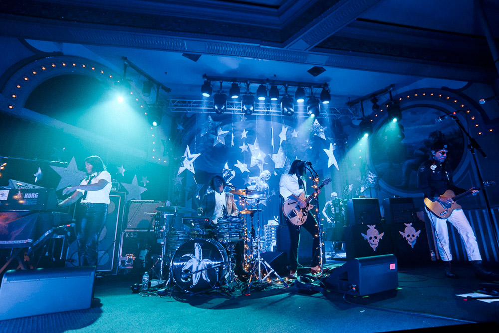 The Dandy Warhols, Crystal Ballroom, photo by Blake Sourisseau