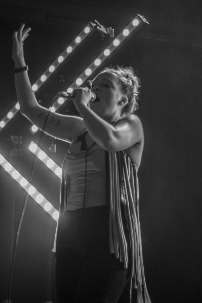 Sylvan Esso, Crystal Ballroom, photo by Tomas Alfredo Valladares