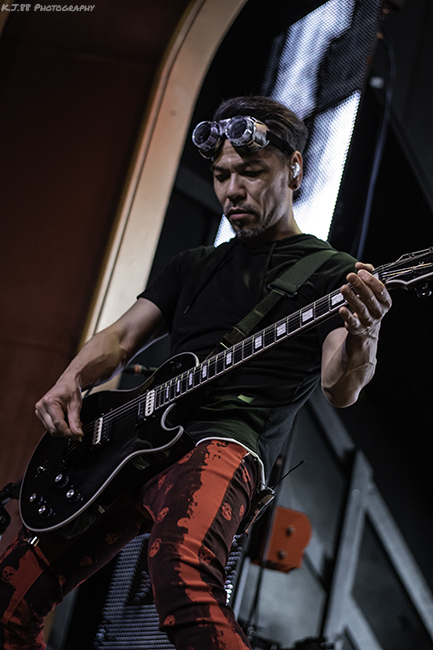 Static-X, Hawthorne Theatre, photo by Kevin Pettigrew