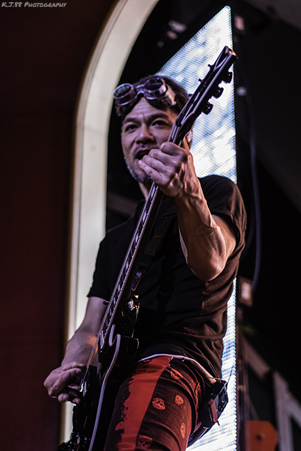 Static-X, Hawthorne Theatre, photo by Kevin Pettigrew