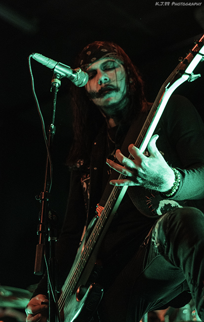 Davey Suicide, Hawthorne Theatre, photo by Kevin Pettigrew