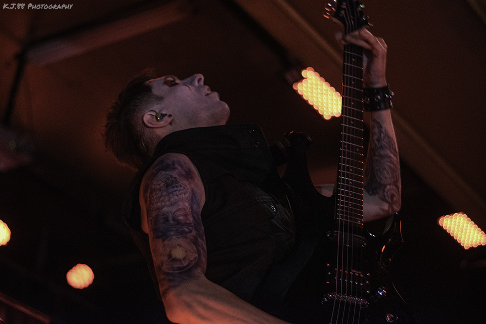 Davey Suicide, Hawthorne Theatre, photo by Kevin Pettigrew