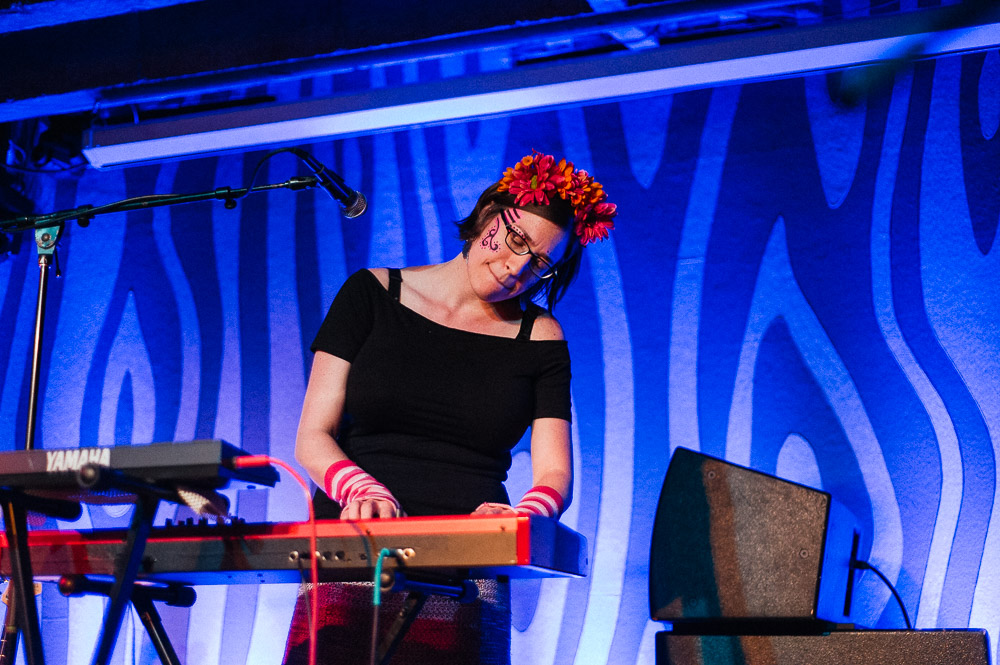 Swansea, Doug Fir Lounge, Showdeer, Veronica Booking, photo by Drew Bandy