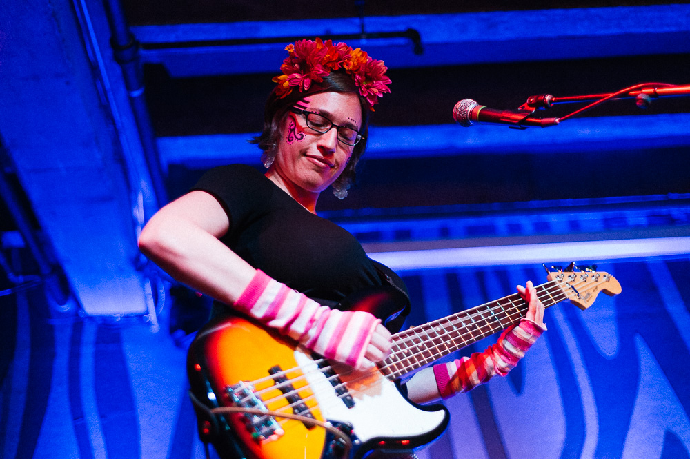 Swansea, Doug Fir Lounge, Showdeer, Veronica Booking, photo by Drew Bandy