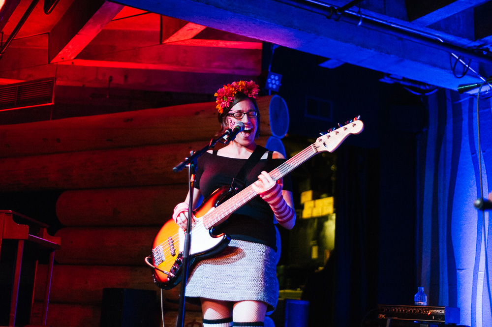 Swansea, Doug Fir Lounge, Showdeer, Veronica Booking, photo by Drew Bandy